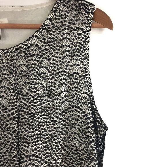 Chicos Top Size 2 Lace Overlay Black Cream Pullover Tank Blouse - Picture 3 of 8